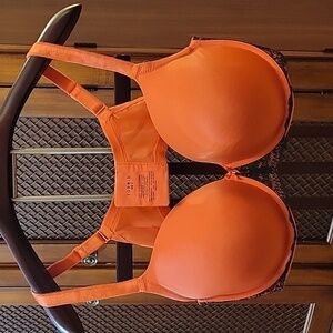Torrid | Size 46C Sexy T Shirt Balconette Bra Coral with Black Lace Underwire